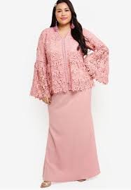 Contoh model baju gamis untuk orang gemuk yang modis. 10 Ide Kebaya Kondangan Untuk Orang Gemuk Heikamu Com