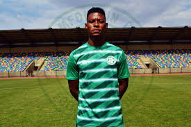 Founded in 1969 as mangaung united, in 1984, the then owner molemela took over the club and changed the name to bloemfontein celtic. Bloemfontein Celtic On Twitter Bloemfontein Celtic Would Like To Welcome The Following Players To The Team 1 Menzi Ndwandwe 2 Robert Smith 3 Mokone Mereko 4 Gerhard Phafoli Siwelelesummersele Lovesiwelele Https T Co Cj4uzqf4uw