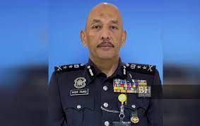 Datuk ramli din dilantik pengarah jabatan siasatan jenayah narkotik (jsjn) bukit aman yang baharu menggantikan datuk. Timbalan Pengarah Jsj Bukan Bapa Saudara Farhash Wafa Salvador