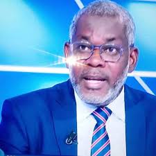 🔴JEAN BONIN : " Le paradoxe Gagnoa… Très peu de routes, en terre ou  bitumées, en bon état. Mais… beaucoup d'hôtels, tous plein à craquer. "  #cotedivoire