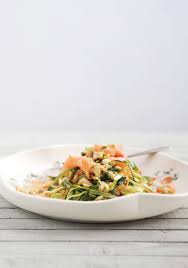 Tagliatelles De Legumes Saumon Thai Trois Fois Par Jour Healthy Recipes Cooking Inspiration Lunch Salads