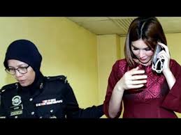 Kes tersebut telah difailkan di mahkamah tinggi syariah di kuala lumpur. Waran Tangkap Untuk Sajat Dikeluarkan Kerana Tidak Dapat Hadir Ke Mahkamah Majistret Youtube