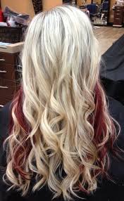 12 Beautiful Blonde Hairstyles With Red Highlights Pretty Designs Hair Styles Long Hair Styles Hair