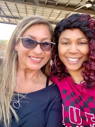 11/100 ✓ Went walking 4 miles with my sister. Miles go by fast when you are  talking