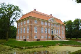 A manor house or mansion, the prussian house of lords, österreichisches herrenhaus, see house of lords (austria). Herrenhaus Herzogtum Lauenburg Jk Architektenteam