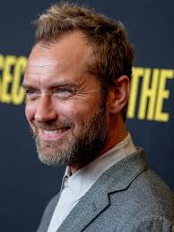 The most common cause of hair loss in men is androgenetic alopecia, also referred to as male pattern or common baldness. How To Fix Thinning Hair British Gq British Gq