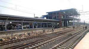 Sabtu lepasa ade orang buat demo kat rumah jiran aku. Stasiun Tambun Wikipedia Bahasa Indonesia Ensiklopedia Bebas