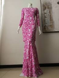 My phone has been practically ringing off the hook ever since news broke islamic influence takes root. 20 Inspirasi Baju Kurung Moden A Cut Little One Scandles