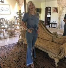 Fernando collor de mello and lilibeth monteiro de carvalho are divorced. Familia Collor Protagoniza Disputa Politica Com Barracos E Picuinhas Dignas De Reality Famosos Extra Online