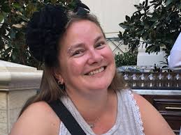 Lisa Jansky's Instagram, Twitter & Facebook