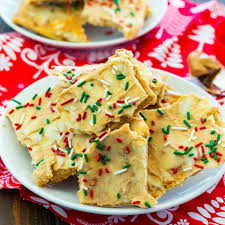 Layer the chocolate over the peanuts, beginning with . White Chocolate And Peanut Butter Christmas Crack Spicy Southern Kitchen