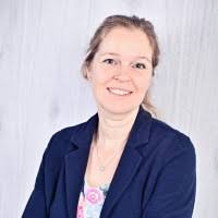 70+ perfiles de «Marina»