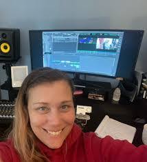 Daryl Starr's Instagram, Twitter & Facebook