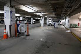 Laz parking chicago c/o parking meter refunds po box 8210 chicago, il 60680; Chicago Parking From 6 Save Up To 50 Parkwhiz
