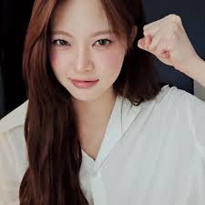 重陽敬老金究竟是敬老還是買票？ #重陽敬老金#社會津貼#敬老還是買票】  日前（11月10日）臺北市議會表決通過「台北市重陽節禮金致送自治條例」，在國民黨、民進黨及新黨議員同意下，以48人同意、4人反對、5人棄權，重新復活已經取消發放2年的「重陽敬老金」。  #柯文哲當初 ...