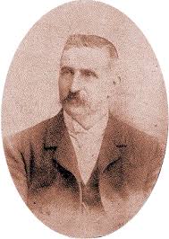 En 1913 rosario central se alzó con el título de la federación rosarina de football y también con la copa de competencia de la federación argentina de football.posteriormente, entre 1914 y 1917, logró el tetracampeonato rosarino obtenido en fila, sumado también a otras tres copas nacionales oficiales de afa que central obtuvo entre 1915 y 1916. Rosario Central Wikiwand