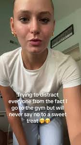 Kylie Reeves's Instagram, Twitter & Facebook