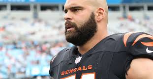 Bengals cut Lawrence Guy, sign Kendall Milton, and elevate 2 others for  Week 9