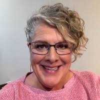 Kelly Chaffin's Instagram, Twitter & Facebook