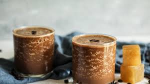 Heat bone broth, spices, and butter over medium heat, stirring until combined. Iced Chocolate Coffee Bone Broth Smoothie Recipe Bone Broth Smoothie Chocolate Coffee Coffee Protein Shake