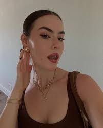 Abby Rose's Instagram, Twitter & Facebook