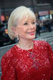 Lesley Stahl