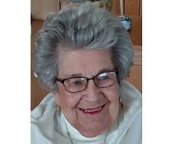 Deborah Mancuso's Instagram, Twitter & Facebook