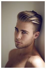 pin von flynn fong auf hair frisuren lange haare manner haarschnitt haarschnitt manner