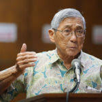 Ige Asks Hawaii County Mayor To Take Over TMT Talks