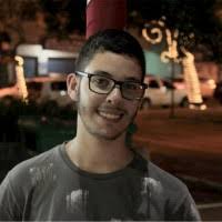 100+ perfis com “Arthur Motta”