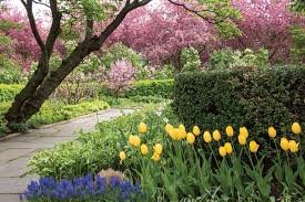 They also offer tavern to go. New York City S Secret Garden Garden Destinations Magazine