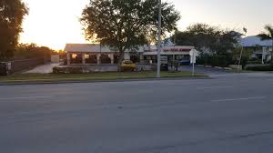 4772 tamiami trl n naples fl 34103 loopnet com