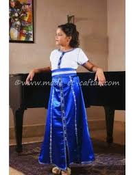 Sur le thème robe orientale bebe, léopold a publié le 2017/07 des ressources axées sur robe il existe une multitude de modèles pour faire l'achat d'une robe orientale enfant. Robe Fille Caftan Marocain De Qualite Vente Kaftan En Ligne Caftan Patron Caftan Caftan Marocain