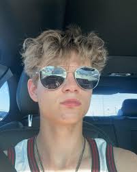 Preston Oliver (@preston_oliver) • Instagram photos and videos