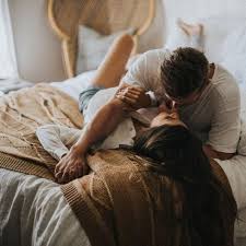 Pinterest Vandanabadlani Elegant Romance Cute Couple Relationship Goals Prom Kiss Love Tumb Casal Sensualidade Algumas Coisas Coisas De Casais Fofos