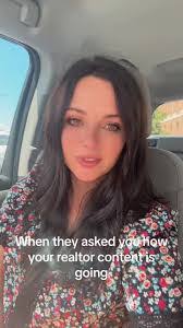 Crystal Comstock's Instagram, Twitter & Facebook