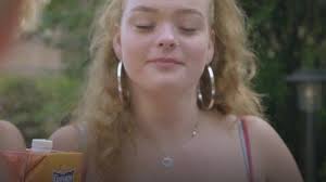 Michael Jeppesen er med til 15 års fødselsdag, hvor der bliver delt en  flaske vodka