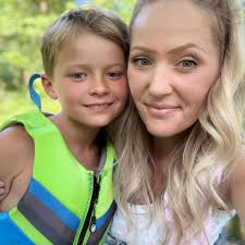 What are good tattoo artists in or around Traverse City?