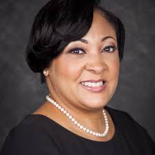 Wanda Bright (@MrsWandaB)