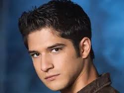Você Conhece Tyler Posey (Scott Mccall)