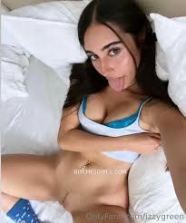 Izzy Green Nude Brazilian - Izzy Green. Tiktok Porn Videos