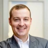 Byron Bennett's Instagram, Twitter & Facebook