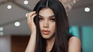 Kenia guadalupe flores osuna (born 15 july 1999), known professionally as kenia os, is a mexican youtuber, singer, and songwriter. Kenia Os Y Kimberly Loaiza Por Que Dejaron De Ser Amigas Juan De Dios Pantoja Team Jukilop Celebs Nnda Nnlt Mexico Depor