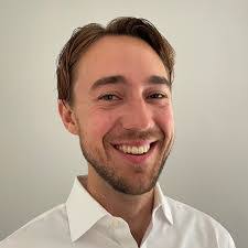 Ivan Mckay's Instagram, Twitter & Facebook