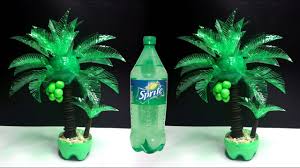 Gampang kok guys, bahannya cuma botol bekas air mineral yang digunting bagian bawahnya aja terus bia kalian kreasikan menurut imajinasi kalian sendiri. Coconut Tree From Plastic Bottle Plastic Bottle Craft Ideas Ide Kreatif Botol Sprite Youtube