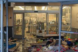 There are plenty of abundant sources of salt in our diets. File Cub Foods Damage Minneapolis Riots Jpg Wikimedia Commons