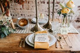 This Office Themed Wedding Deserves All Of Michael Scott S Dundies In 2020 The Office Wedding Michael Scott Theme