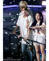 When ariana grande uploaded a photo of her together with bts, red velvet's yeri was soon seen commenting on it like the huge fan that she . Bingvel On Twitter Jungri Btsvelvet Concert New Edit Jungri Jungkook Yeri Bangtanvelvet Btsvelvet Bts Redvelvet