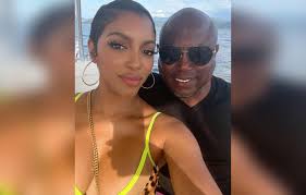 Falynn and i are not friends, and simon's divorce has been settled, williams said. Ihu 82t7xlqpym