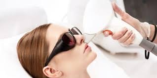 جلسة الرتوش للبكيني هل هي ضرورية لمنع ظهور الشعر بعد اول جلسة ليزر تعتبر مشكلة الشعر الز Laser Hair Removal Brazilian Laser Hair Reduction Laser Hair Removal